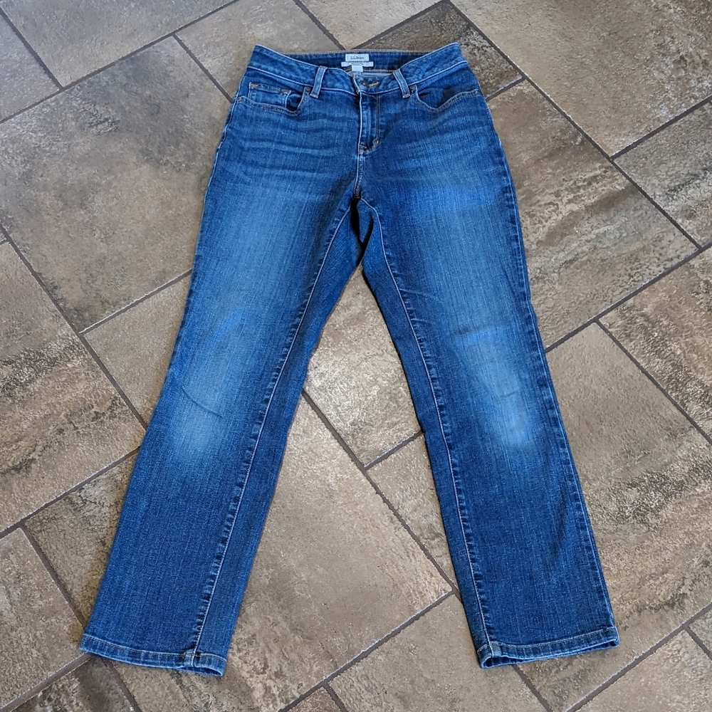 LL Bean Classic Fit Jeans Size 4 Blue